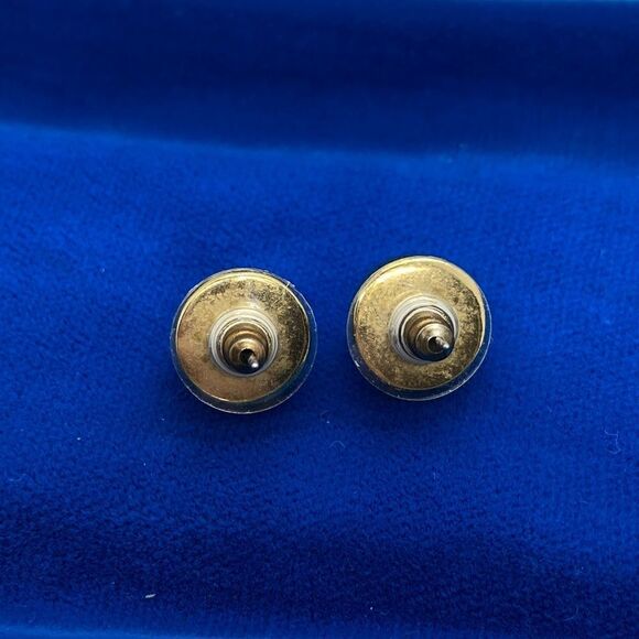 💛 Vintage Gold Tone Faux Pearl Earrings - Picture 3 of 3